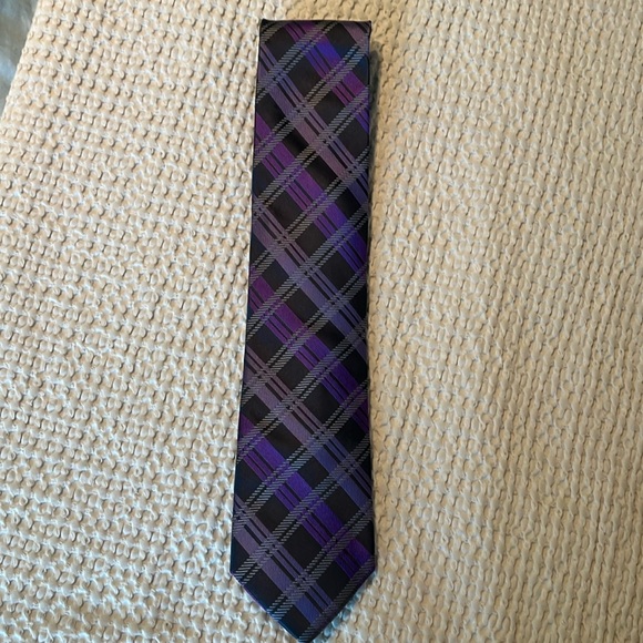 Michael Kors Purple & Black Striped Tie - Picture 1 of 3